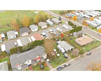 2 Bedroom 1BA 994 ft Single Family House For Sale in Molalla, OR