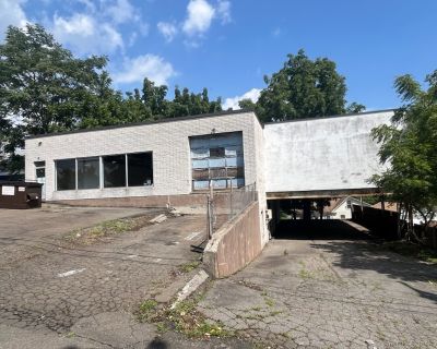 8500 ft Commercial Property For Sale in West Haven, CT