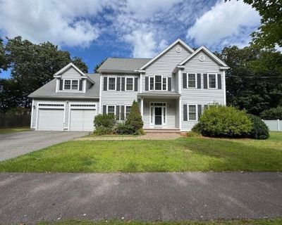 20 Coolidge Ave. Spacious and Turnkey Colonial style single-family home available for short-term rental (3-6 months), offered fully furnished with all utilities included. This inviting property features a large granite kitchen with center island and slider to deck, that opens to a fireplaced family room and a comfortable living room, plus a formal dining room perfect for entertaining. The prima...