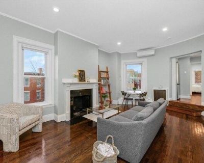 1 Bedroom 1BA Condo For Sale in Brookline, MA