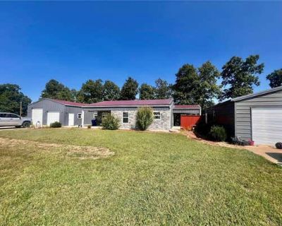 3 Bedroom 2BA 1687 ft Single Family Home For Sale in HOUSTON, MO