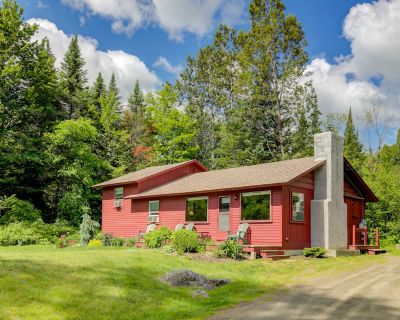 3 Bedroom 1.5BA Pet-Friendly House Vacation Rental in Notch Lodge, Franconia, NH
