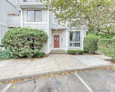 2 Bedroom 2BA 1190 ft Condo For Rent in New Haven, CT