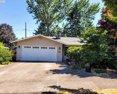 Whole house in a House, Beaverton, OR 97008