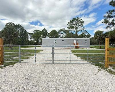 3 Bedroom 2BA 952 ft Furnished Mobile Home For Sale in CLEWISTON, FL