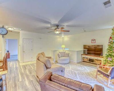 2 Bedroom 2BA 1324 ft Condo For Sale in PLYMOUTH, NH