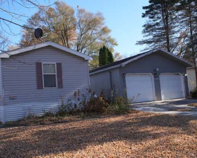 3 Bedroom 2BA 1216 ft Single Family Home For Sale in FARIBAULT, MN