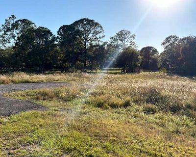 1 Bedroom Studio For Sale in Clewiston, FL