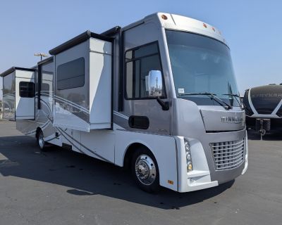 2017 Winnebago Suncruiser 35P