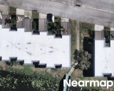 2 Bed 2.5 Bath Bankruptcy Property in Sarasota, FL 34237 - Ramblewood Pl