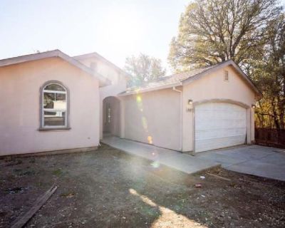 House for Rent 3 beds,2 baths