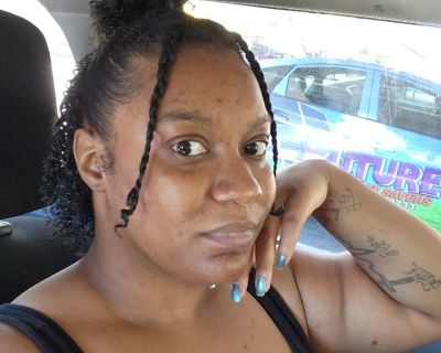 Jacqueline - Needs an Apartment on iROOMit or a Room