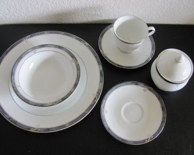Complete platinum china dinner service