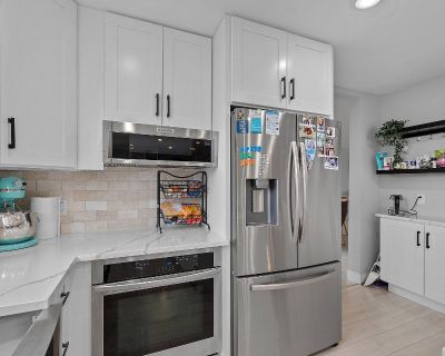 5 Bedroom 3BA 3163 ft Pet-Friendly Single Family Home For Rent in Sandy, UT