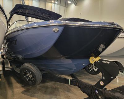 2024 Yamaha Boats 255XD