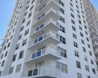2 Bedroom 2BA 1315 ft Furnished Condo For Rent in Hallandale Beach, FL