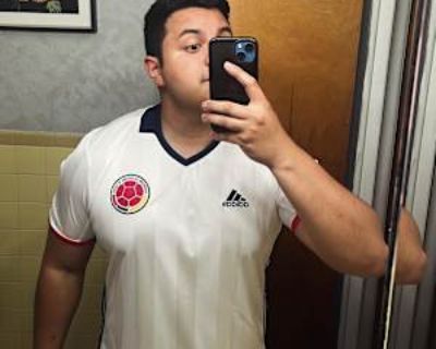 Non-smoker * Children that will visit. Budget: $500 per month. Ready to move: December 29. Seeking a 12 months stay. Looking for myself. Neat, respectful . I am a young professional focused on raising my child and on my career, simply looking for a safe, small place for myself to live.