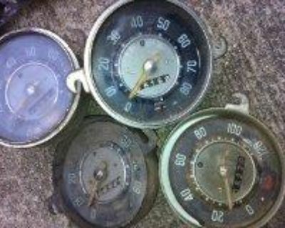 here are a few speedos, all from the 50's one being kilometer! complete units $100 each. I will do a package deal and I will include shipping in the usa paypal.com and pay to [email protected]