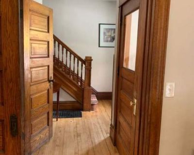 4 Bedroom 1.5BA 1699 ft Pet-Friendly Apartment For Rent in Minneapolis, MN