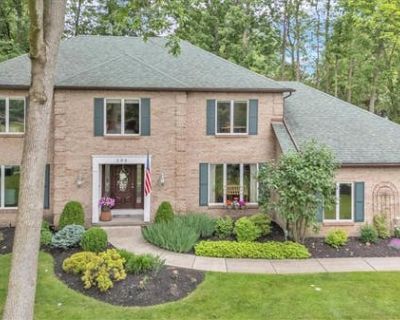 4 Bedroom 3BA 3257 ft Single Family Home For Sale in EAST AMHERST, NY