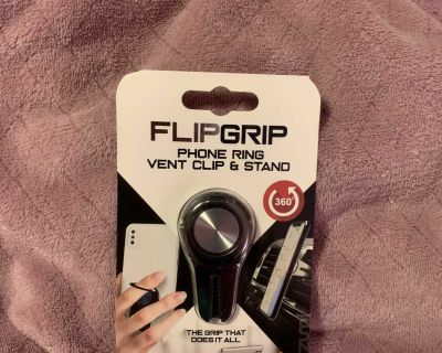 NWT Flip Grip $2.50