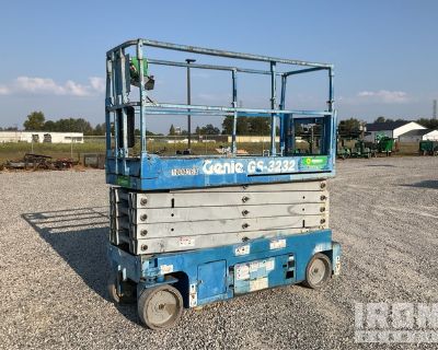 2015 Genie GS3232 Electric Scissor Lift