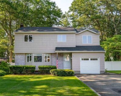 4 Bedroom 2BA 0 ft Apartment For Rent in Smithtown, NY