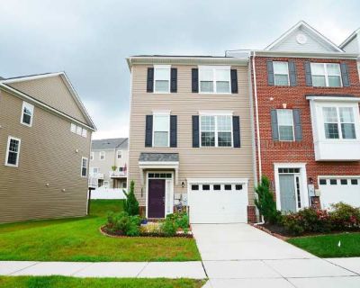3 Bedroom 2.5BA 2376 ft Apartment For Rent in Owings Mills, MD