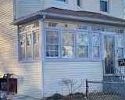 1BA 2011 ft² House For Rent in Bridgeport, CT 275 Carroll Ave unit ROOM