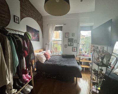 Unfurnished Room for Rent - Ridgewood Huge Sunny Bedroom Amazing Location