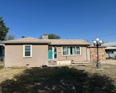 3 Bedroom 2BA Furnished House For Rent in Carlsbad, NM