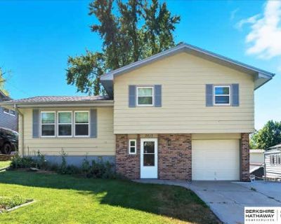 3 Bedroom 2BA 1256 ft Single Family Home For Sale in OMAHA, NE