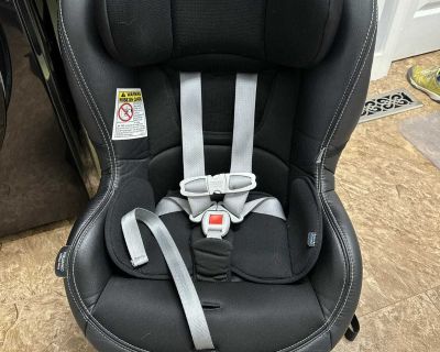 Peg Perego 5-65 convertible car seat