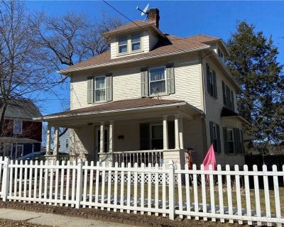 House for Sale: 38 Maynard Avenue, Waterbury