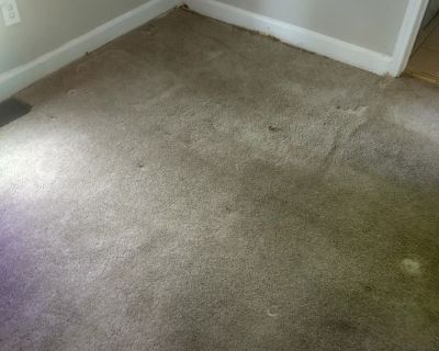 Tomond moton (Has a House). Room in the 1 Bedroom 1BA House For Rent in Atlanta, GA