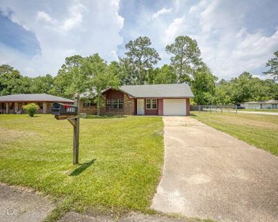Kingfisher Dr, Gautier, Home For Rent