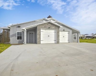 Bainbridge Dr Unit A, Clarksville, Home For Rent