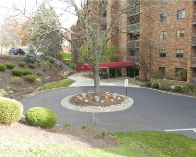 3 Bedroom 2BA 1397 ft Condominium For Sale in PITTSBURGH, PA
