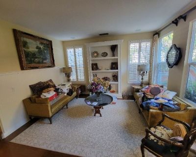 GATED COMMUNITY Grasons Co Elite of South OC 2 Day Estate Sale in Irvine