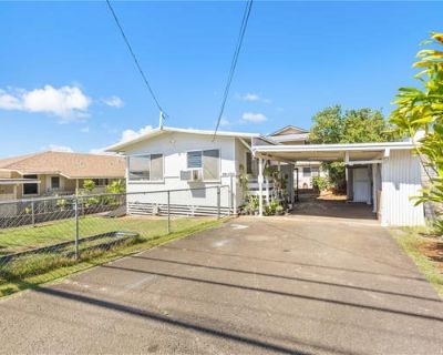 3 Bedroom 1BA 720 ft Single Family Home For Sale in AIEA, HI