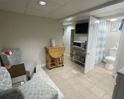 Nice clean home with down to earth family, the rooms are located in the lower level with private entrance.. 1 Bedroom. 1 Bathroom