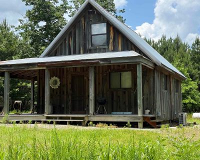 1 Bedroom 1BA 871 ft Single Family House For Sale in Brockwell, AR