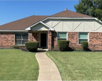 3 Bedroom 2BA 1494 ft Single Family Home For Sale in ROWLETT, TX