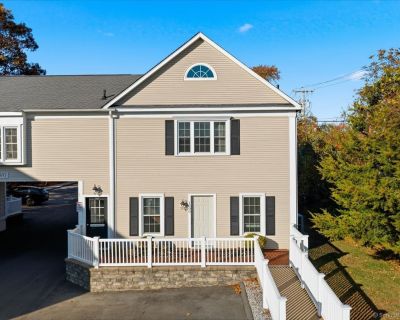 1200 ft Commercial Property For Sale in Old Saybrook, CT