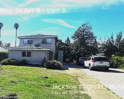 2 Bedroom 1BA Apartment For Rent in San Bernardino, CA