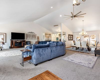 Avg / night: $710. Spacious home with gorgeous mountain views, private deck, WiFi & W/D | Located in Colorado Springs, CO | 4.65 Stars | 5 Bed, 4 Bath | No Pets. No pets. Max 12 guests. Welcome to the perfect family or group getaway, tucked into a residential neighborhood in northwest Colorado Springs. Located on a hilltop called Pinecliffs, the view from this home is spectacular, frequently fe...