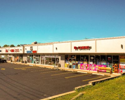 Commercial Property For Rent in Glendale Heights, IL