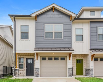 124 Hartsville Ct. Property for Rent in Lebanon, TN for $1,545 with 3 bedrooms and 2 full baths, 1 half bath. This 1,524 square foot property was built in 2020.. Welcome to your dream home! Step inside this pet-friendly home featuring modern finishings and a layout designed with functionality in mind. Enjoy the storage space found in the kitchen and closets as well as the spacious living areas ...