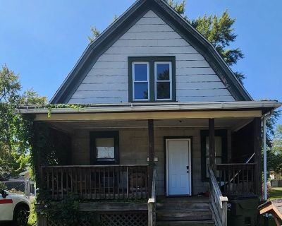 3 Bedroom 1BA 1260 ft Single Family House For Sale in Massillon, OH