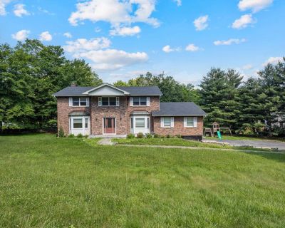 6 Bedroom 4BA 4341 ft Single Family House For Sale in Suffern, NY